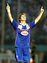 “Tôi muốn khoác áo đội tuyển Việt Nam”