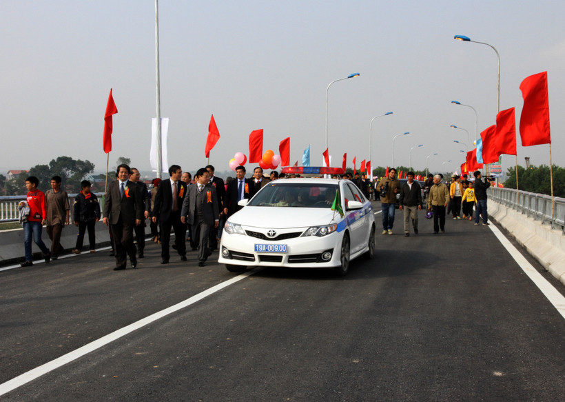 Đưa vào sử dụng cầu Đồng Quang nối Phú Thọ với thủ đô Hà Nội