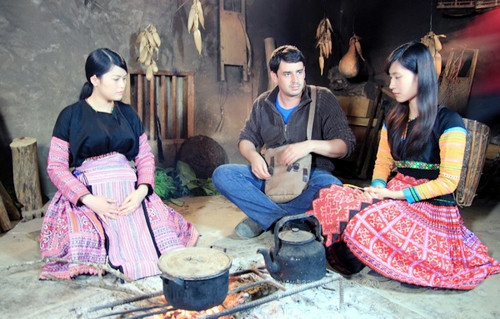 Cảnh trong phim Và anh sẽ trở lại của đạo diễn Đinh Tuấn Vũ.