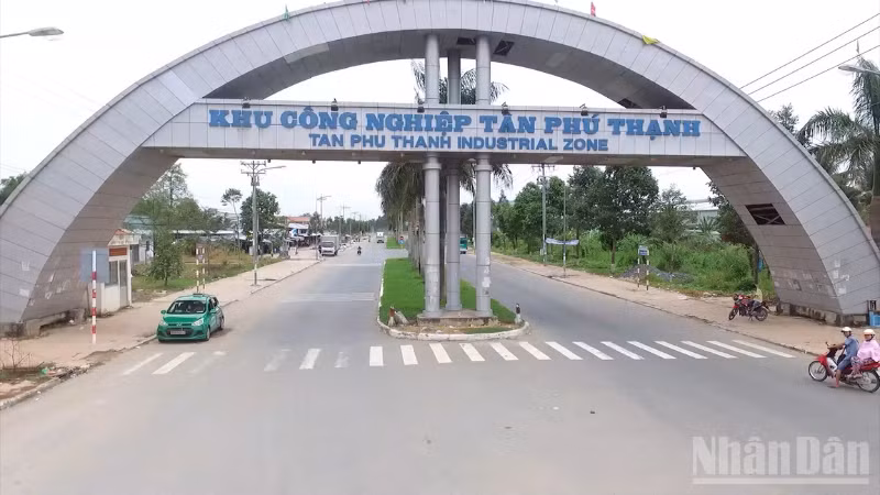 Khu công nghiệp Tân Phú Thạnh, thành phố Cần Thơ. (Ảnh: VĂN ÚT)