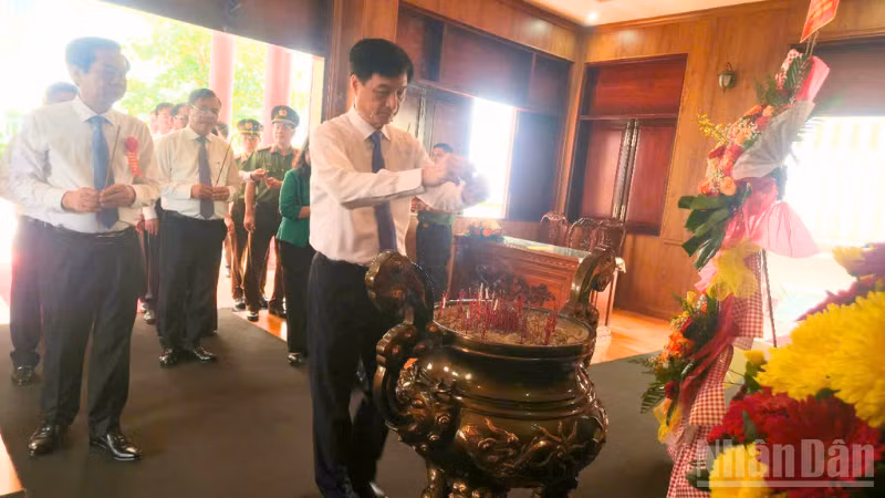 ndo_br_thiet-ke-chua-co-ten-4.png