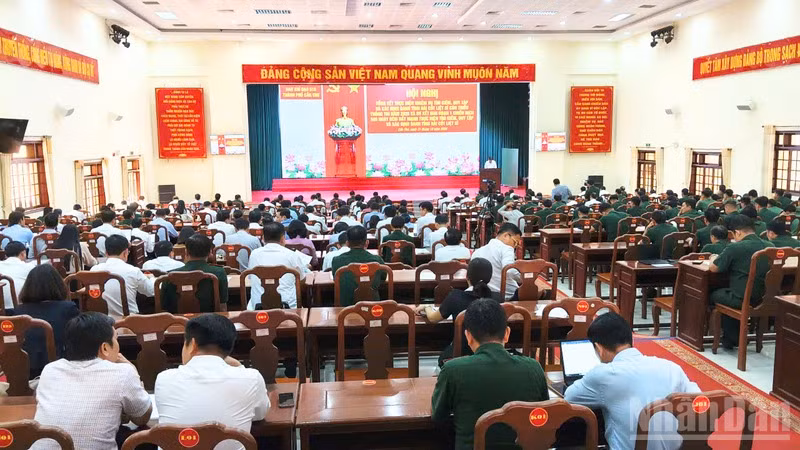 Quang cảnh hội nghị. (Ảnh: VĂN ÚT)
