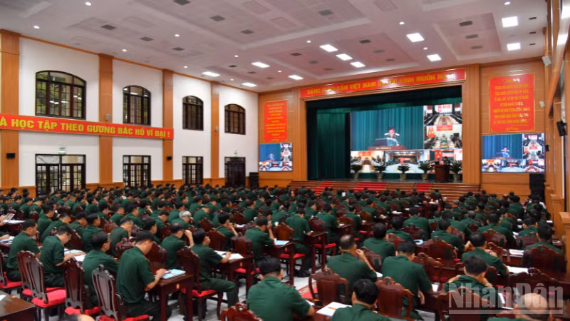 Quang cảnh hội nghị.