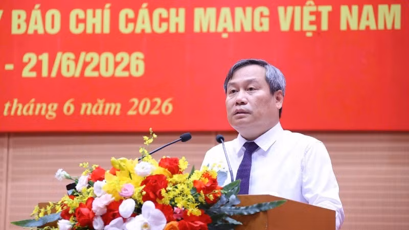 chu-tich-17-6-9179.jpg