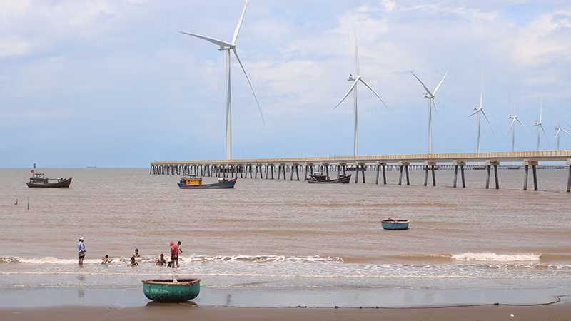 Dự án điện gió ngoài khơi đã đưa vào vận hành thương mại tại phường Trường Long Hòa, tỉnh Vĩnh Long. 