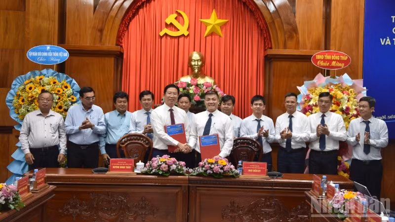 Hai bên ký kết thỏa thuận hợp tác về chuyển đổi số.