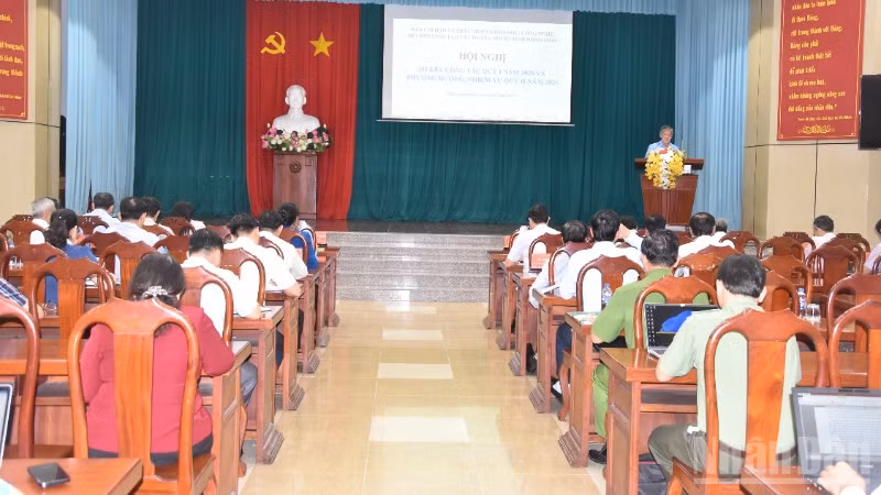 Các đại biểu tham dự hội nghị.