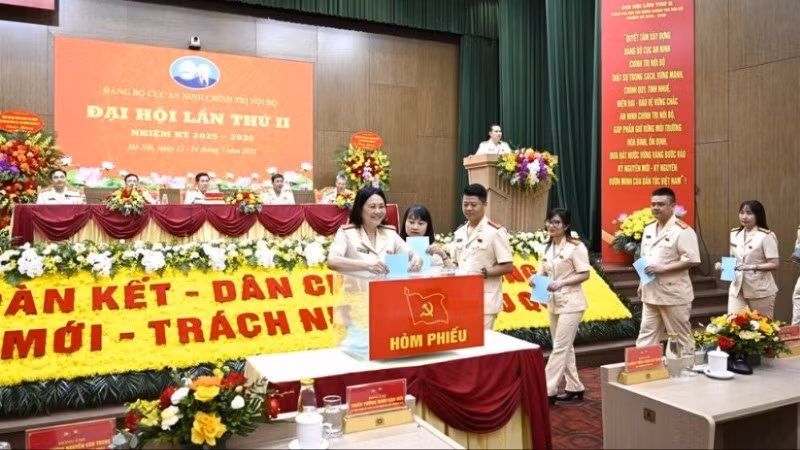 Phương châm của Đại hội Đảng bộ Cục An ninh chính trị nội bộ là “Đoàn kết, dân chủ, kỷ cương, đổi mới, trách nhiệm, hiệu quả”.
