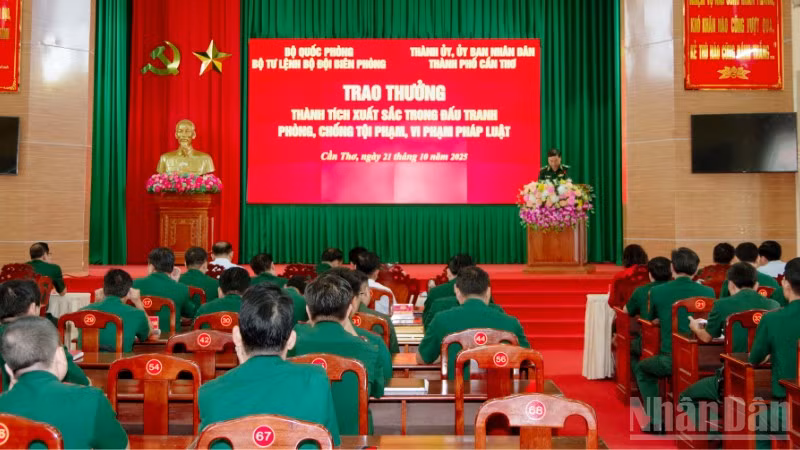 Quang cảnh hội nghị