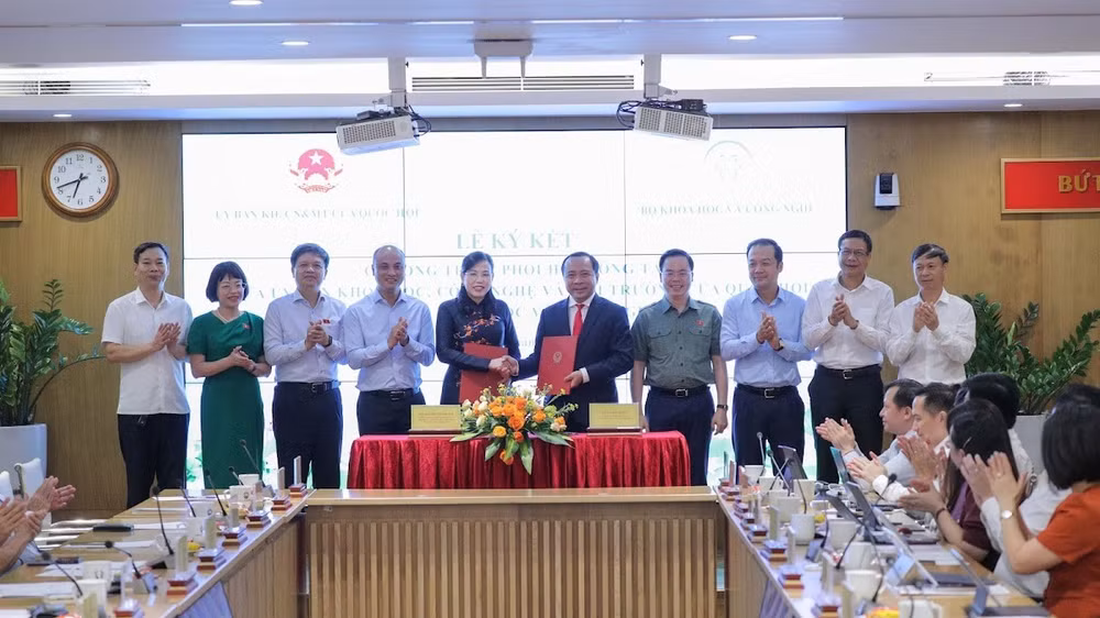 Ký kết Chương trình phối hợp công tác giai đoạn 2026-2031 giữa Bộ Khoa học và Công nghệ và Ủy ban Khoa học, Công nghệ và Môi trường của Quốc hội.