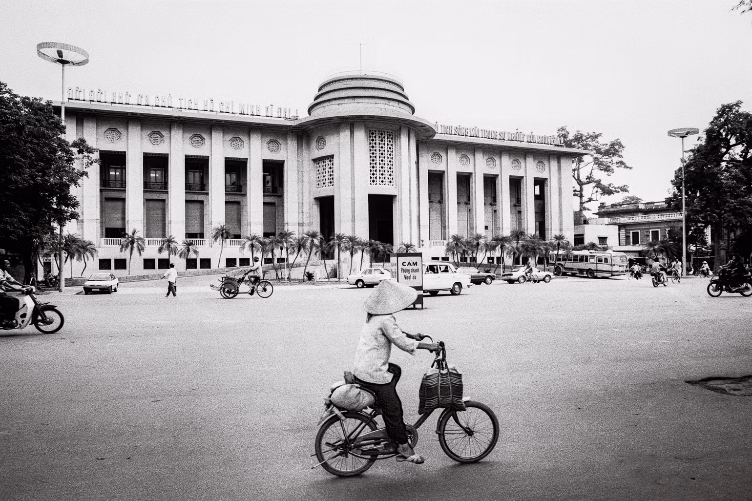 11-andy-soloman-state-bank-51x34-web.jpg