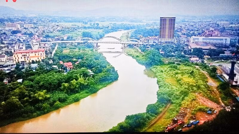 Chủ đầu tư cho biết, dự kiến cuối tháng 6/2026 bắt đầu thi công dự án tuyến đê Hữu Cầu