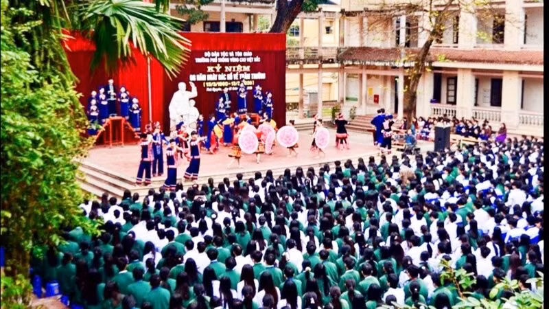 Thầy và trò Trường phổ thông vùng cao Việt Bắc kỷ niệm 66 năm Ngày Bác Hồ về thăm (13/3/1960-13/3/2026).