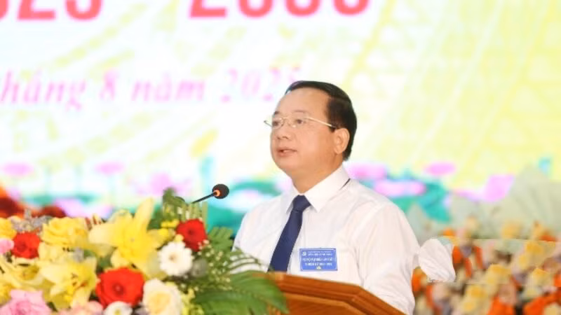 Đại tướng Trịnh Văn Quyết phát biểu chỉ đạo Đại hội.