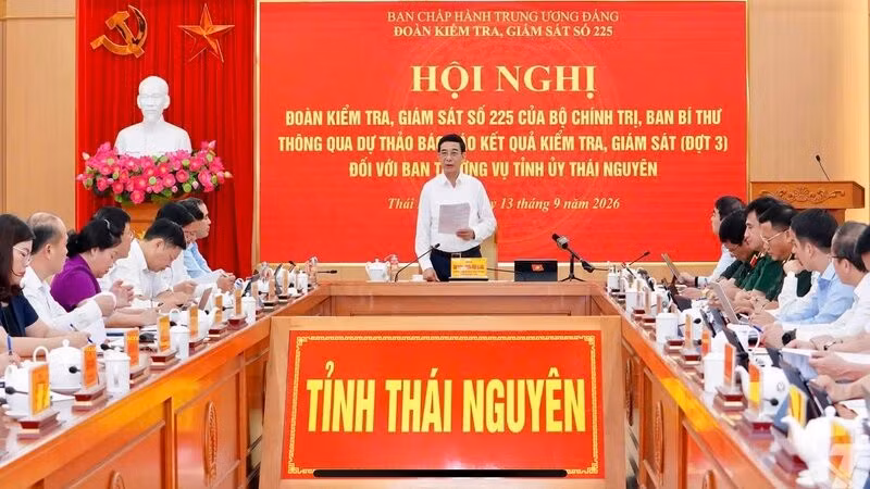 Đại tướng Phan Văn Giang chủ trì hội nghị thông qua dự thảo báo cáo kết quả kiểm tra, giám sát đợt 3 đối với Ban Thường vụ Tỉnh ủy Thái Nguyên. (Ảnh: CTV)