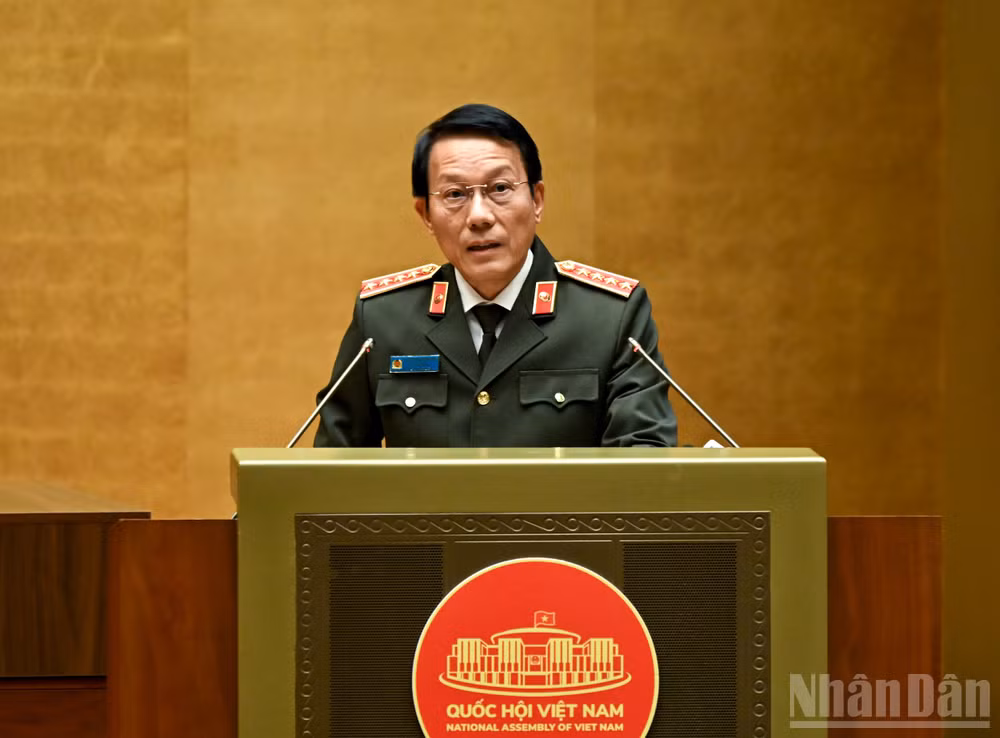 ndo_br_anh-chieu-quang.jpg