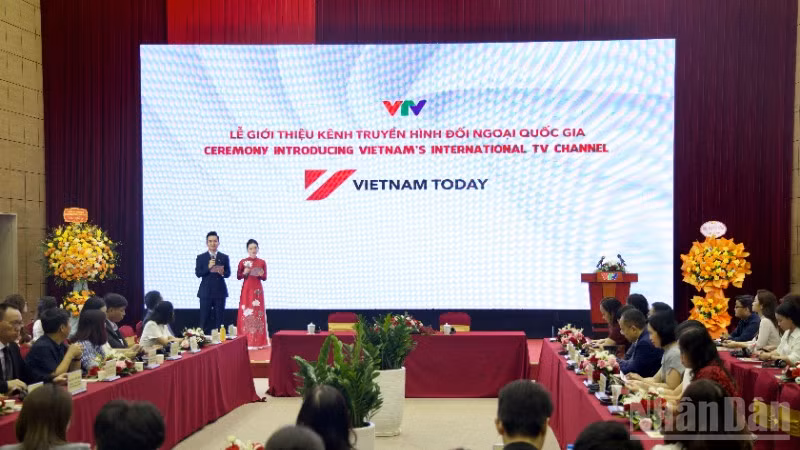 Quang cảnh buổi lễ. 