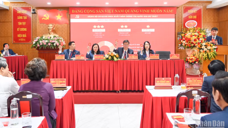 Quang cảnh Đại hội Đảng bộ cơ quan Nhà xuất bản Chính trị quốc gia Sự thật. 