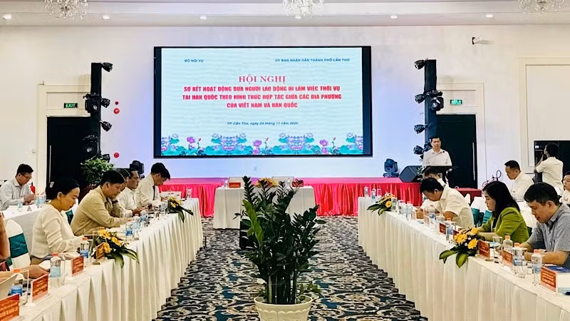 Hội nghị sơ kết hoạt động đưa người lao động đi làm việc thời vụ tại Hàn Quốc.