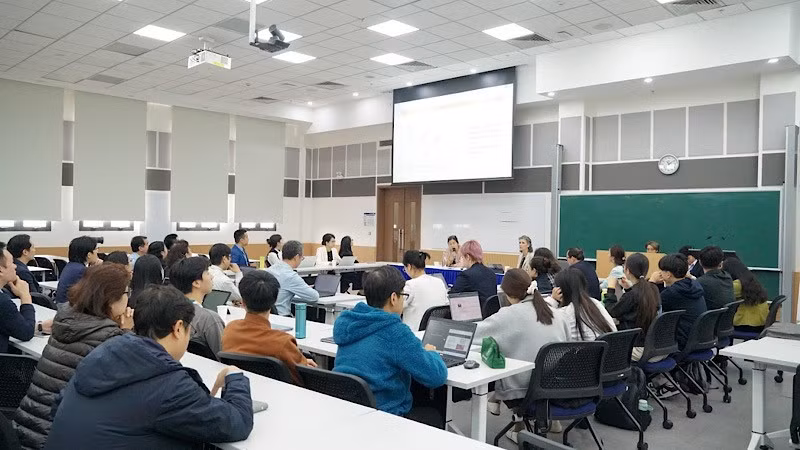 Toàn cảnh buổi ra mắt Báo cáo Phát triển con người khu vực của Chương trình Phát triển Liên hợp quốc.