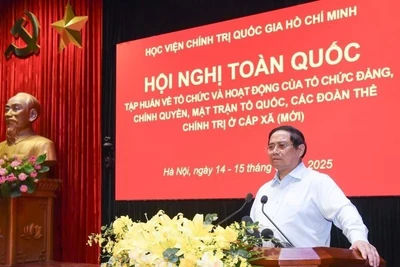 Thủ tướng Chính phủ Phạm Minh Chính phát biểu bế mạc Hội nghị. (Ảnh: TRẦN HẢI)