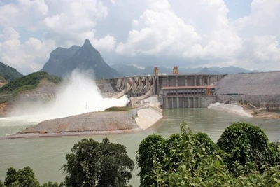 Ngày 29/6, Bộ Nông nghiệp và Môi trường yêu cầu Công ty thủy điện Tuyên Quang tiếp tục mở hai cửa xả đáy.