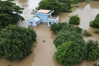 Trạm bơm nước thô Bắc Bình bị ngập.