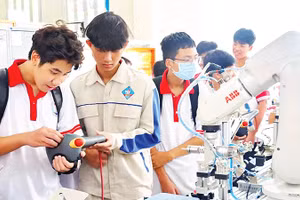 Đào tạo nghề tại Trường cao đẳng Kỹ thuật công nghệ Bà Rịa-Vũng Tàu. (Ảnh PHÚ MỸ)