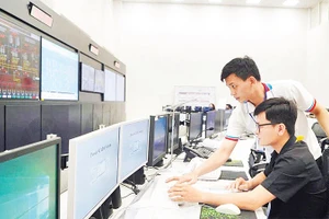 Phòng điều khiển trung tâm (OCC) của tuyến Metro số 1, đặt tại depot Long Bình, được xem là “bộ não” giúp vận hành tuyến Metro số 1 thông suốt. (Ảnh THẾ ANH)