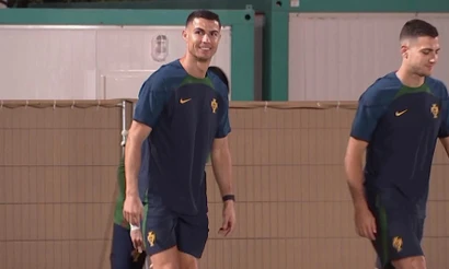 Ronaldo tập cùng Bồ Đào Nha trước trận gặp Ghana ở World Cup