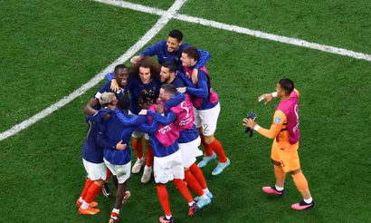 Nước Pháp không ngủ khi “đặt chân” vào chung kết World Cup 2022