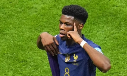 Tiền vệ Pháp Aurelien Tchouameni ăn mừng bàn thắng mở tỷ số trước tuyển Anh trong trận tứ kết World Cup 2022 ngày 10/12. (Ảnh: Reuters)