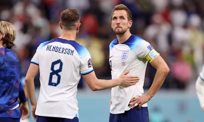 Nỗi buồn của các cầu thủ Anh sau khi bị loại. (Ảnh: TheTimes)