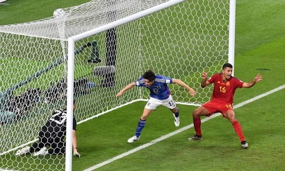 Trận đấu giữa Nhật Bản và Tây Ban Nha diễn ra cùng lúc cuộc đối đầu giữa Đức và Costa Rica cùng ở bảng E, rạng sáng 2/12 (giờ Việt Nam). (Ảnh: Reuters)