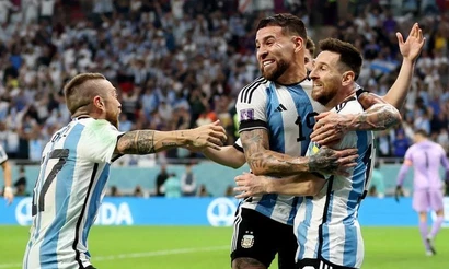 [Ảnh] Nhìn lại World Cup ngày thứ 14: Hà Lan, Argentina hẹn nhau ở tứ kết