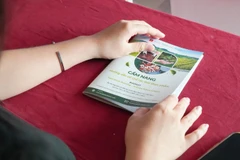 Cẩm nang “Hướng dẫn tái chế rác thải thực phẩm”.