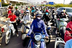 Hoạt động giao thông đường bộ được xác định là nguyên nhân lớn nhất gây ra tình trạng ô nhiễm không khí. 