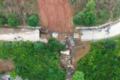 Bộ Xây dựng đã chỉ đạo các cơ quan, đơn vị trong toàn ngành chủ động phòng ngừa bão số 15 "từ sớm, từ xa", ứng phó ở mức cao nhất.