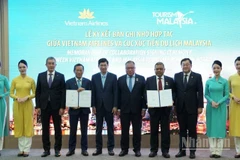 Vietnam Airlines và Cục Xúc tiến du lịch Malaysia ký biên bản ghi nhớ hợp tác nhằm tăng cường kết nối hàng không và quảng bá điểm đến.
