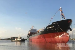 Công ty Đóng tàu Bạch Đằng (SBIC) hạ thủy thành công tàu chở dầu/hóa chất quốc tế dung tích 9.300m3 mang tên Great Whale.