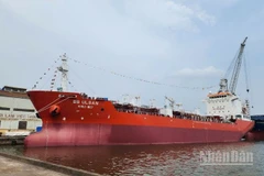 Tàu chở dầu/hóa chất trọng tải 13.000DWT mang tên BS ULSAN được Phà Rừng bàn giao cho chủ tàu Hàn Quốc ngày 8/7.