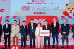 Tập đoàn Central Retail Việt Nam đã công bố khoản tài trợ hàng nhu yếu phẩm trị giá 100 triệu đồng cho Làng trẻ em SOS Hà Nội.