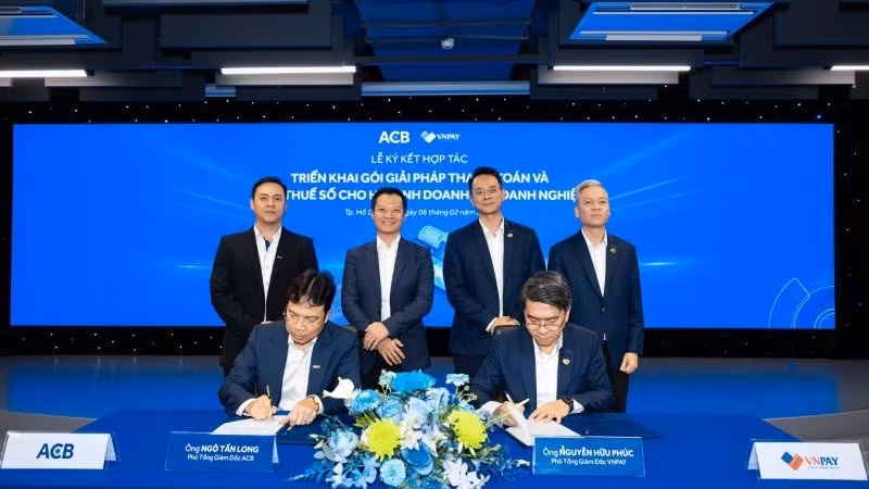 Ngân hàng Thương mại cổ phần Á Châu (ACB) và Công ty Cổ phần Giải pháp Thanh toán Việt Nam (VNPAY) chính thức ký kết hợp tác triển khai bộ giải pháp “Thanh toán và Nộp thuế số” cho hộ kinh doanh, doanh nghiệp.