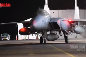[Video] Israel không kích các cơ sở liên quan chương trình hạt nhân Iran 