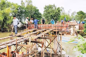 Cầu bắc qua Kênh 2 khi hoàn thành sẽ giúp nông dân vận chuyển hàng hóa, nông sản thuận lợi.