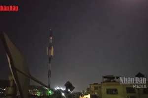 [Video] Afghanistan tuyên bố bắn trả máy bay Pakistan trên bầu trời Kabul 