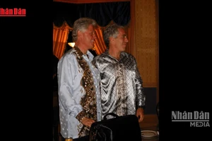 [Video] Cựu Tổng thống Mỹ Bill Clinton điều trần về quan hệ với Jeffrey Epstein 