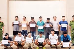 Các đối tượng ma túy bị Công an xã Ngãi Giao bắt giữ.