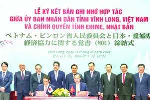 Vĩnh Long ký kết hợp tác với các nhà đầu tư Nhật Bản.