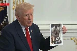 [Video] Mỹ dự kiến mở rộng lệnh cấm đi lại lên hơn 30 quốc gia